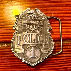 Harley Davison police 1 belt buckle silver finish.